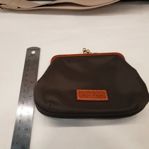 Dooney & Bourke  Brown Toronto Messenger bag. NWT - Picture 12 of 16